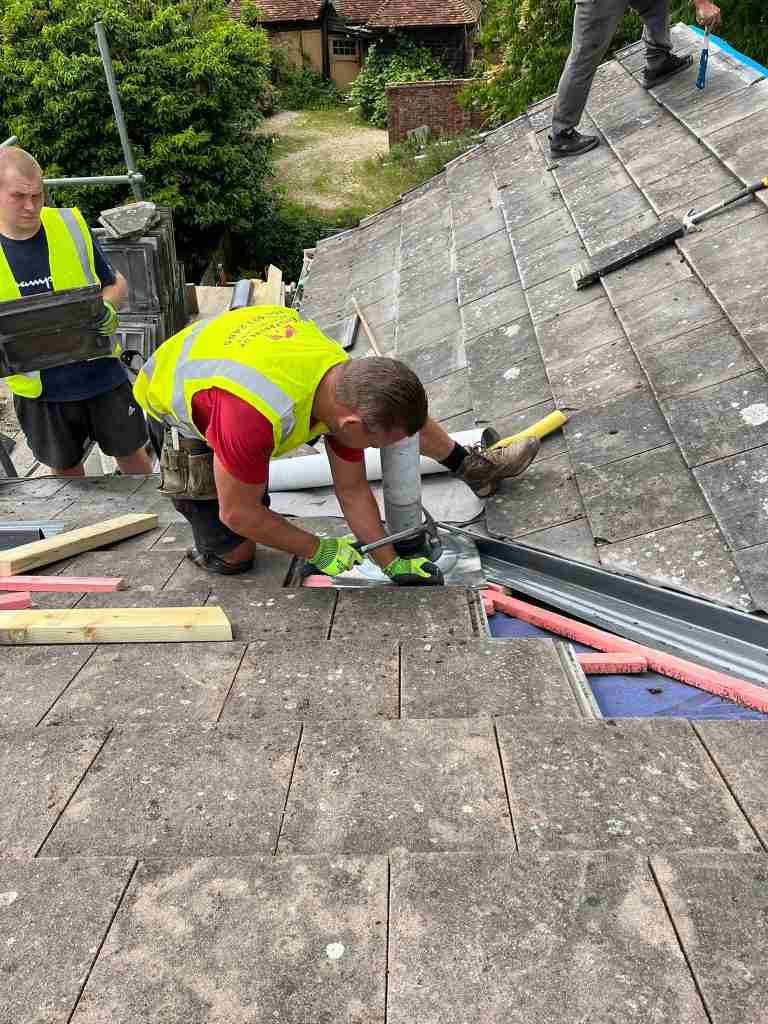 Local ROofer